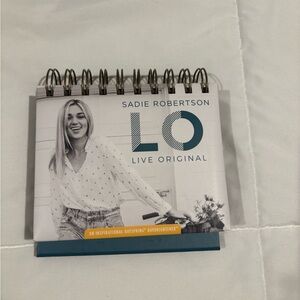 Sadie Robertson: Live Original Daybrightener